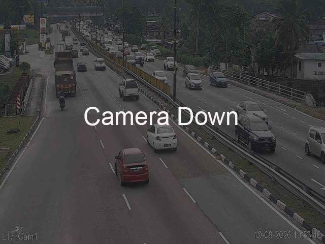L17 C1 - JALAN PANDAN / JALAN KANGKAR TEBRAU Traffic CCTV Camera, Updated On 28 Oct 2026, 11:55 PM
